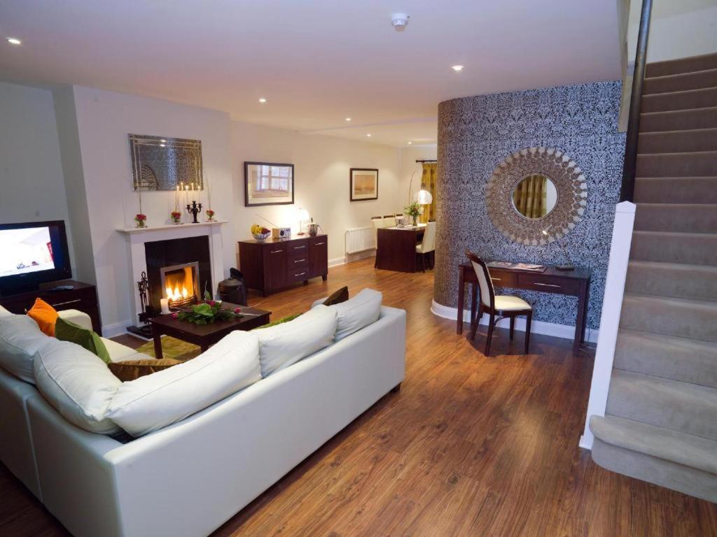 Kenmare Bay Hotel Lodges Cill Airne Exteriör bild